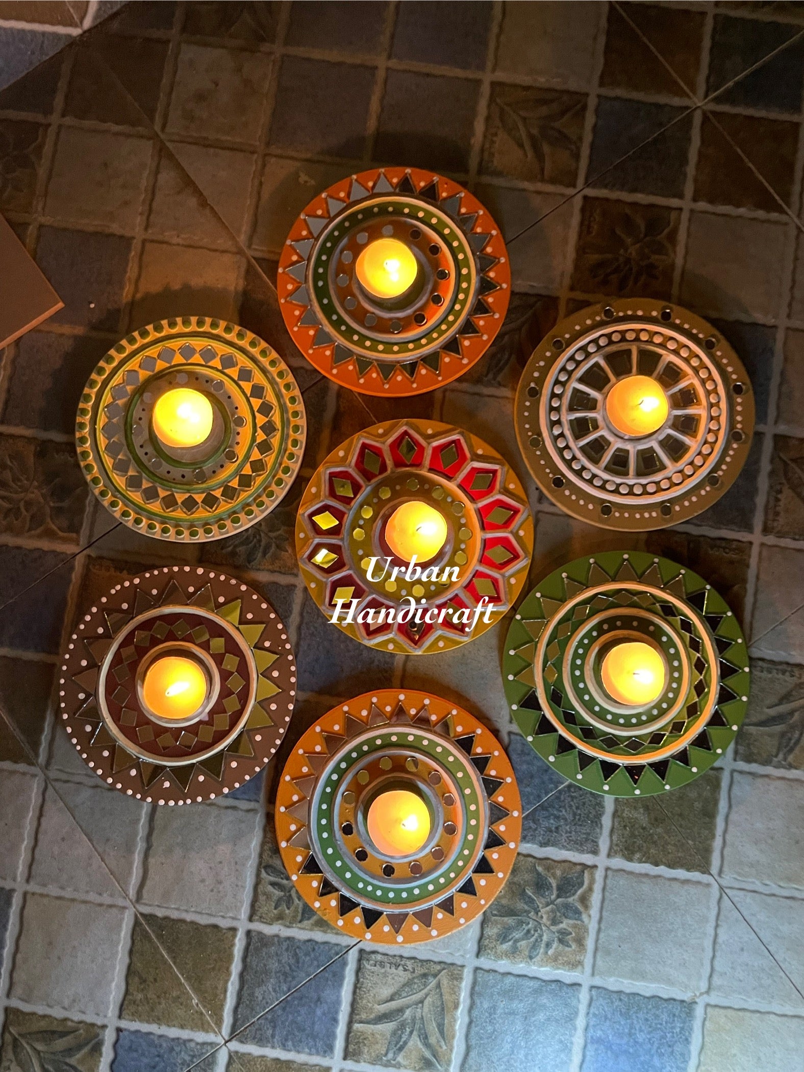 Rangoli-Tealight Holder
